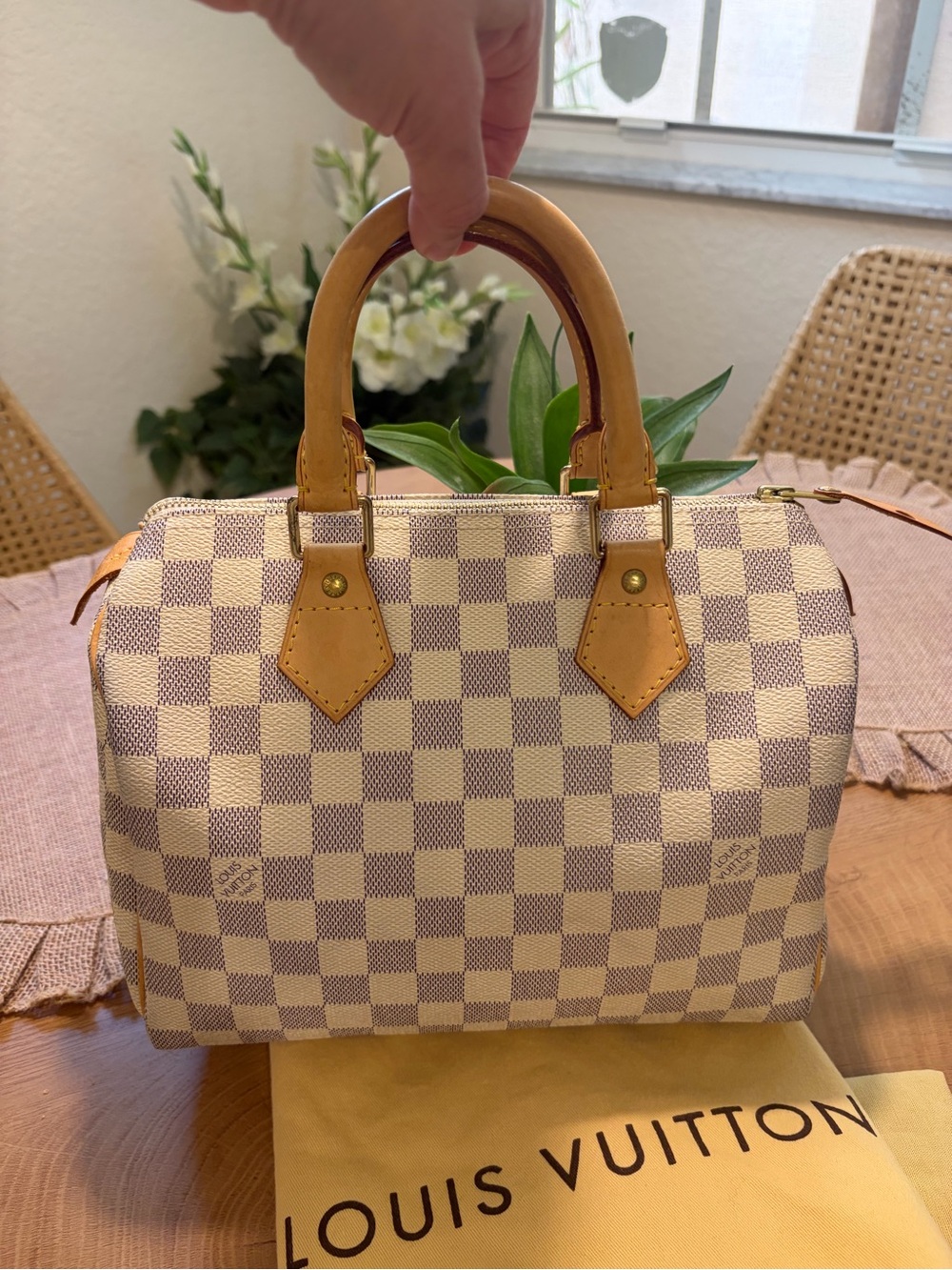 Louis Vuitton Damier Azur Speedy 25